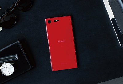 ドコモ大画面スマホ Xperia XZ Premium SO-04Jに赤色「Rosso」追加 先着購入で3,564円の卓上ホルダーが貰えるキャンペーン