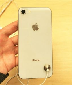 iPhone7,8でiPhone6/6sのケースは使えるのか？旧モデルとの互換性について(iPhone SE2情報追加) – モバイルびより