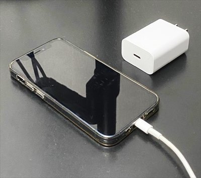 iPhone13付属品USB-C電源アダプタ/EarPods無し アップル純正品を追加 